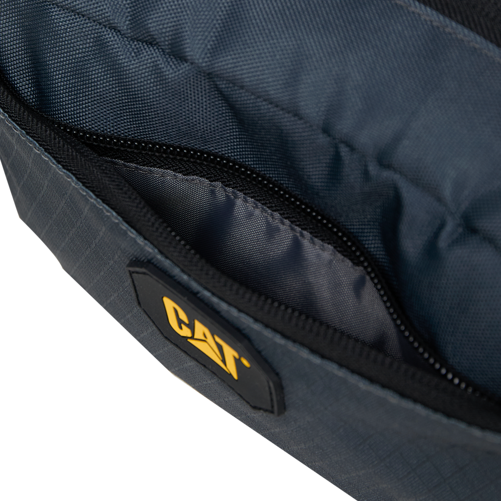 Bolso Voyager Toiletry Pouch unisex color negro